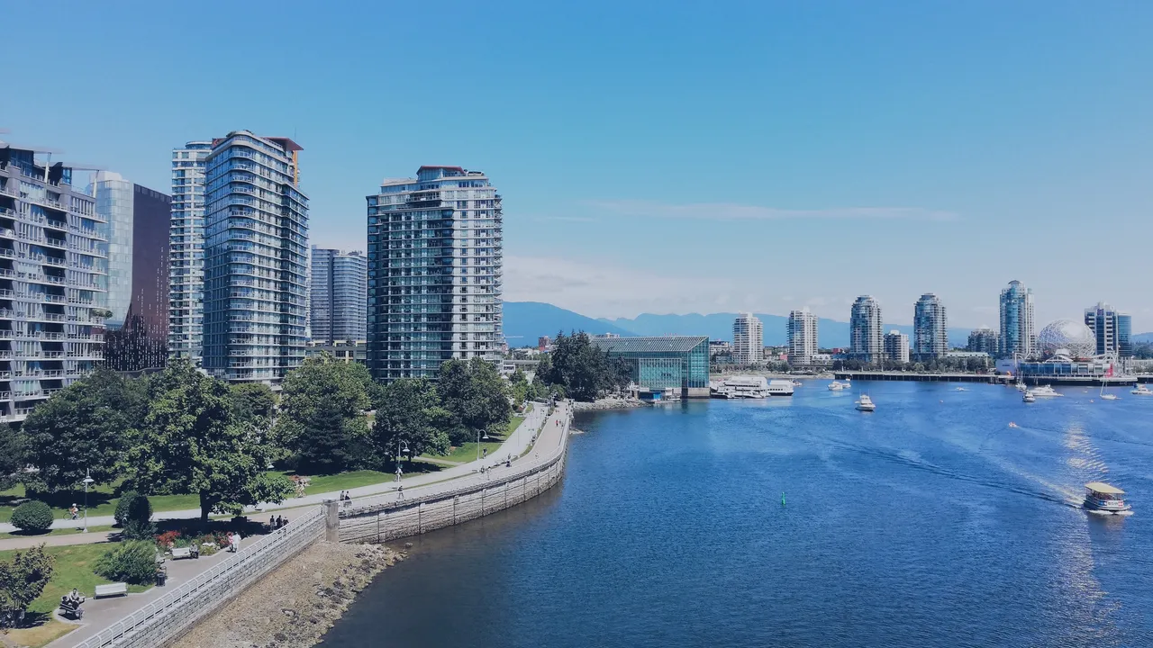 Aerial shot of Yaletown seawall