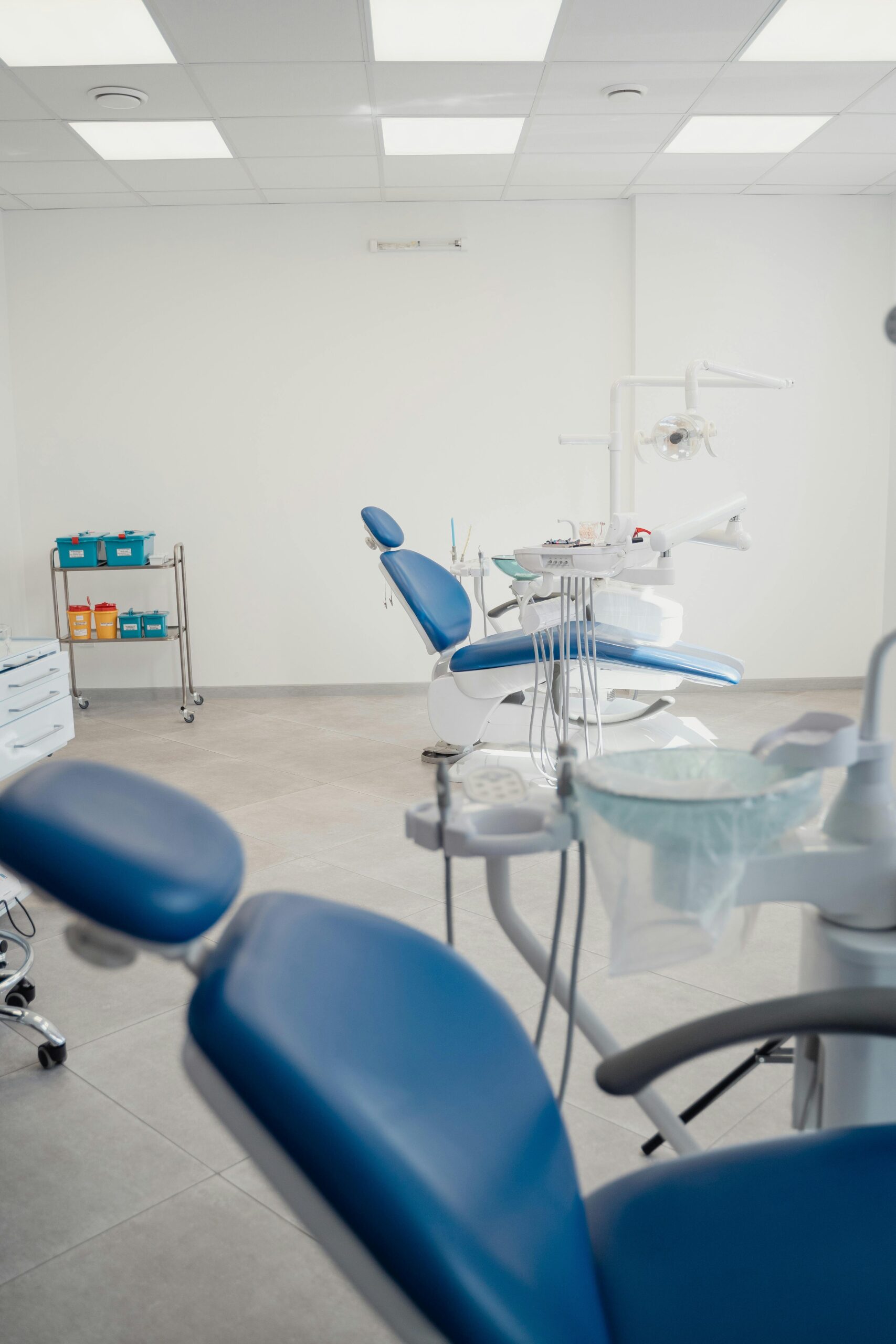 Dental clinic reception and patient waiting area renovation