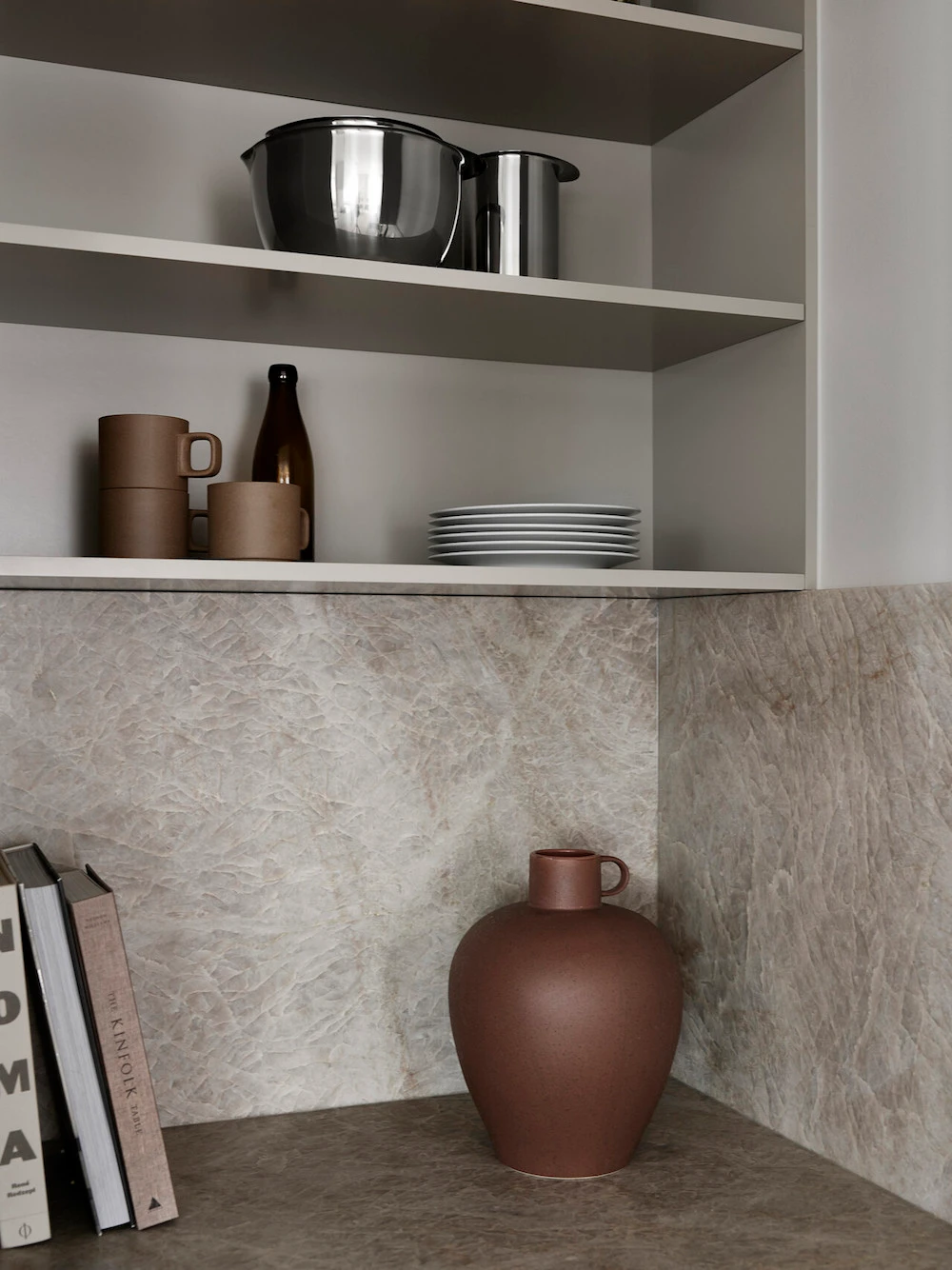 Kitchen renovation in Terra Nova Richmond featuring custom cabinetry and quartz countertops by QUAY Construction
