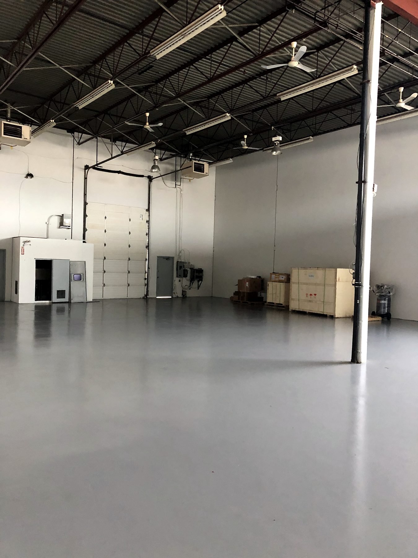 Empty NutJar warehouse unit in Delta before the food production fit-out