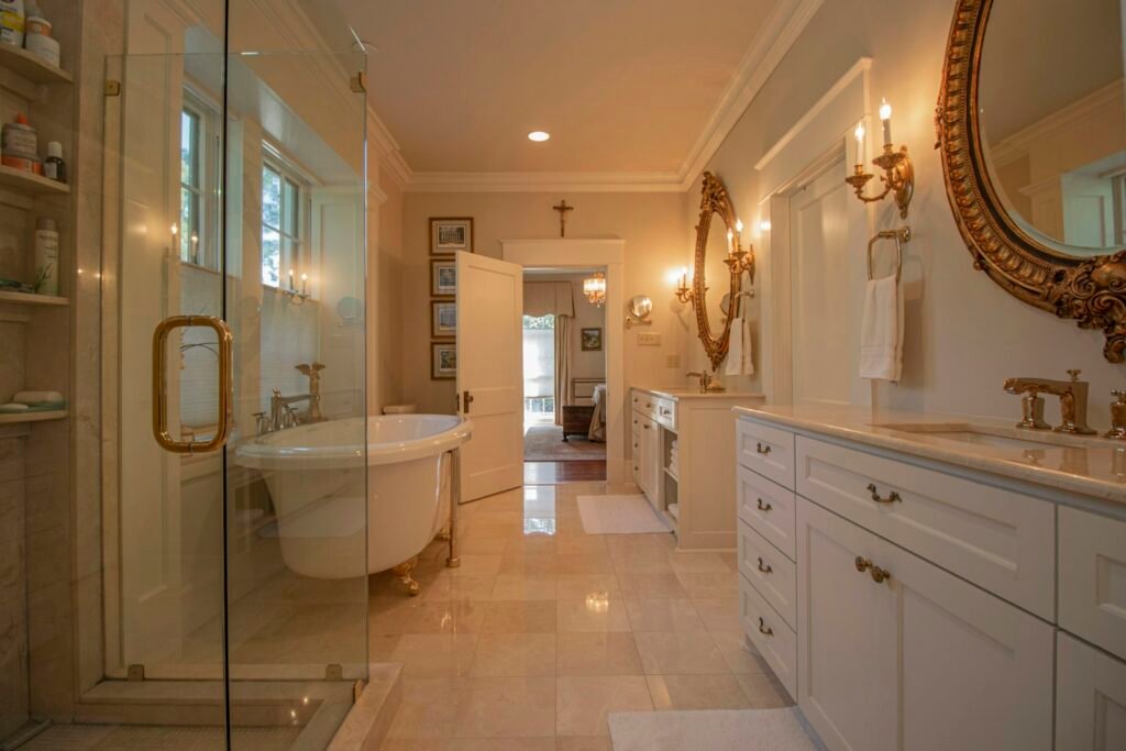 Traditional bathroom with classic finishes